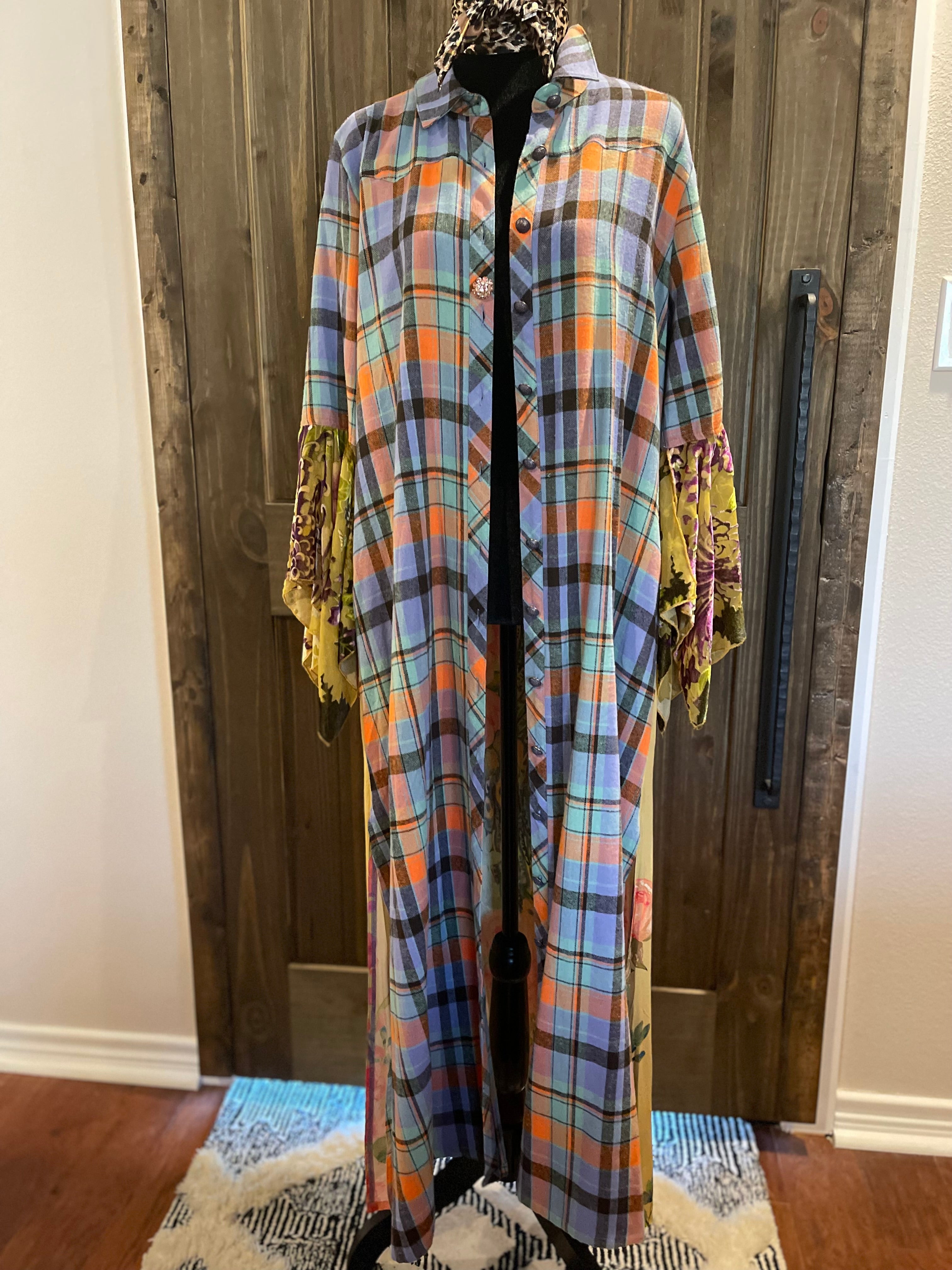 Aratta beautiful lover maxi duster Queen of the Trailer Park