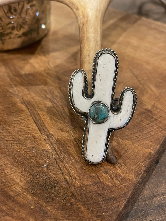 Cactus ring with turquoise accent